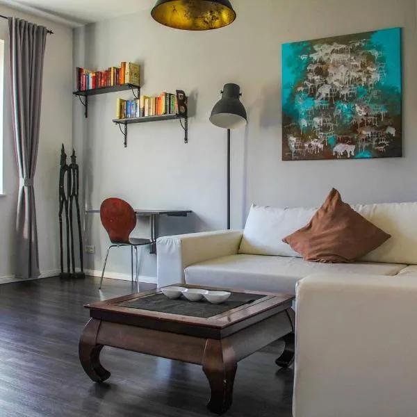 EXKLUSIVE 2 Zimmer Wohnung mit Balkon in Top Lage!，布萊梅的飯店