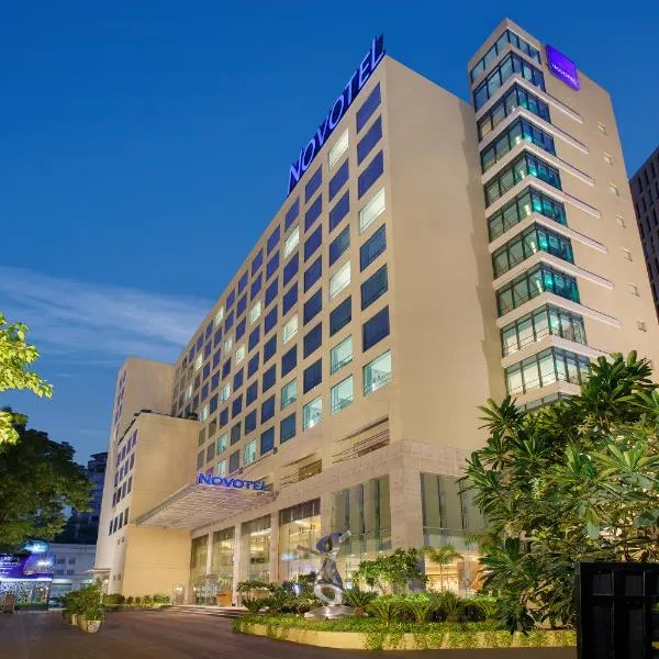 Novotel Ahmedabad, hotel in Ahmedabad
