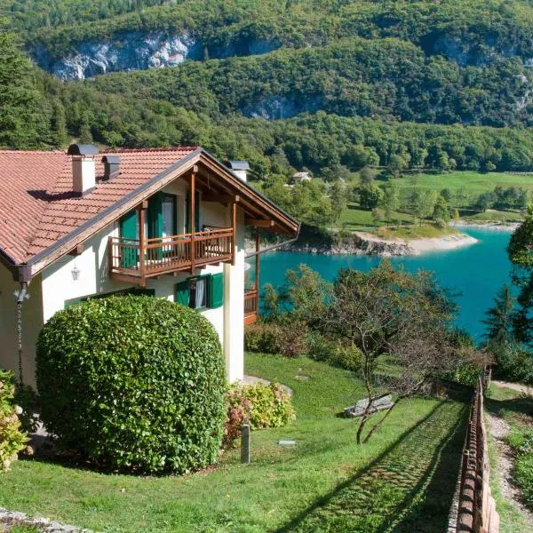 Al Trovante - Gardaslowemotion, hotel v destinaci Tenno