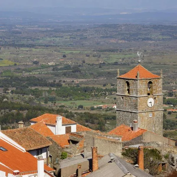 Casas da Villa- Monsanto, hotel em Penamacor