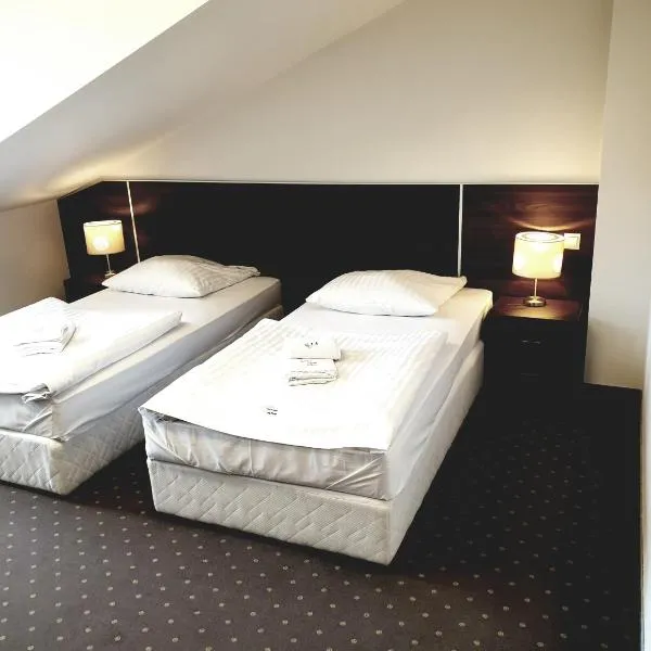Perła Podhala, hotel a Szaflary