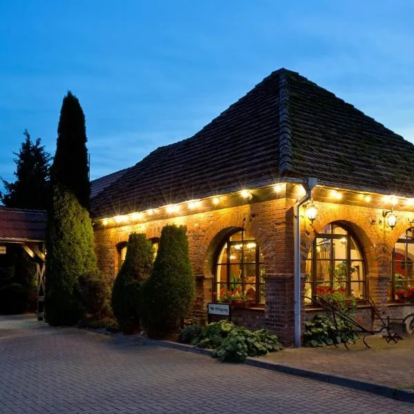 Landhotel Zur Schmiede, hotel v destinaci Göhren-Lebbin