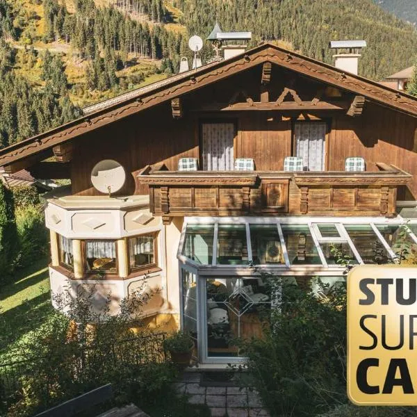 Haus Alpenchalet, hotel en Neustift im Stubaital