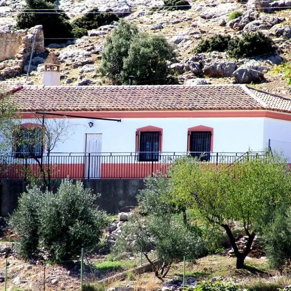 El Almendro de Fuentes Nuevas, hotel in Castril