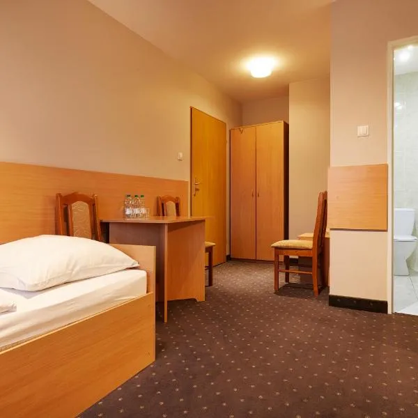 Hotel Wena, hotel in Kielce