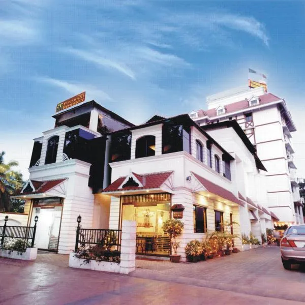 Yuvarani Residency, hotel in Edapalli