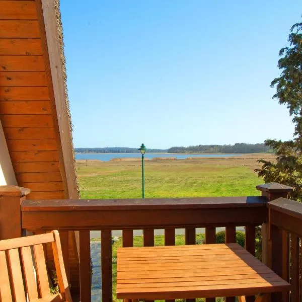 Bernstein - Reetdachhaus - Ruhe - Seeblick, hotel in Ostseebad Sellin