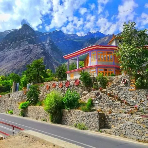 Hikal Guest House, hotel v destinaci Hunza