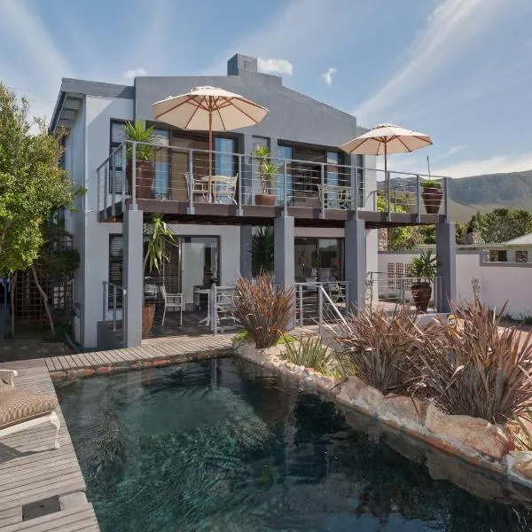 Whale Away Guest House, hotel in Hermanus