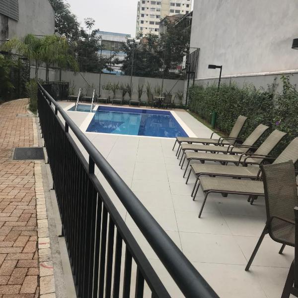 Studio expo norte Bras SP feira da madrugada Piscina Aquecida e Estacionamento Gratuito