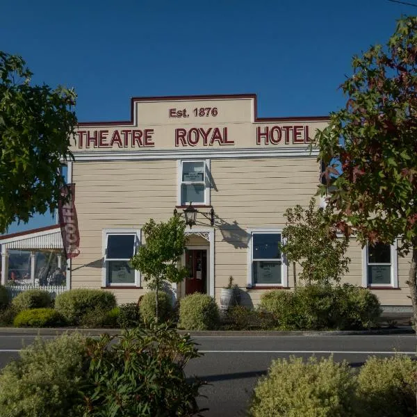 Theatre Royal Hotel, hotell sihtkohas Kumara
