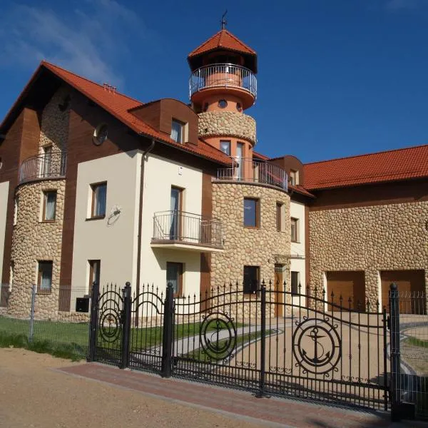 Willa Latarnik - doskonała lokalizacja, blisko atrakcji, 20min do plaży, hotel v Łebe