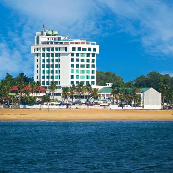 Viesnīca The Quilon Beach Hotel and Convention Center pilsētā Nīndakara