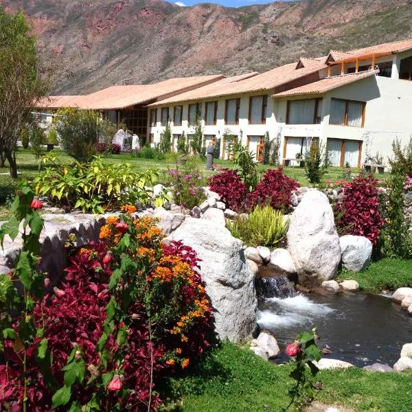 Taypikala Deluxe Valle Sagrado, hotel in Urubamba