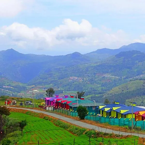 The Bowers Chalet Private Campfire & Lawn BBQ, WIFI, Breakfast Hill Top 360 degree view, hotel di Ooty