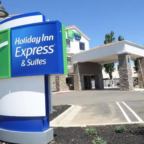 Holiday Inn Express & Suites Brentwood, hotel v destinaci Brentwood