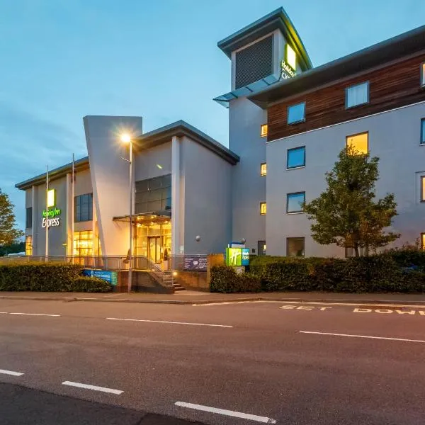 Holiday Inn Express Walsall M6, J10, an IHG Hotel, hotel in Fallings Park