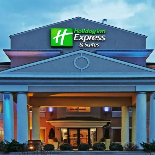 Holiday Inn Express Hotel & Suites Chickasha, an IHG Hotel、チッカシェーのホテル