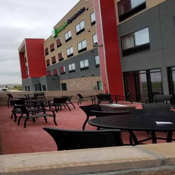 Holiday Inn Express & Suites Broomfield by IHG, hotel din Broomfield