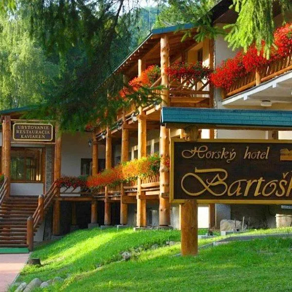 Hotel Bartoška, khách sạn ở Turčianske Teplice