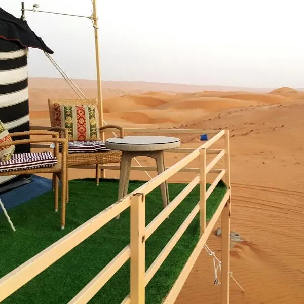 Hamood desert local camp, hotel em Al Wāşil