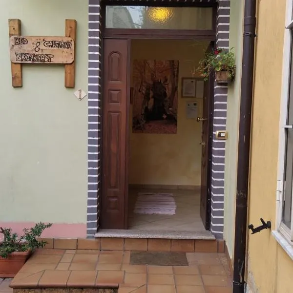 Bed&Breakfast Castagna: San Pietro Apostolo'da bir otel