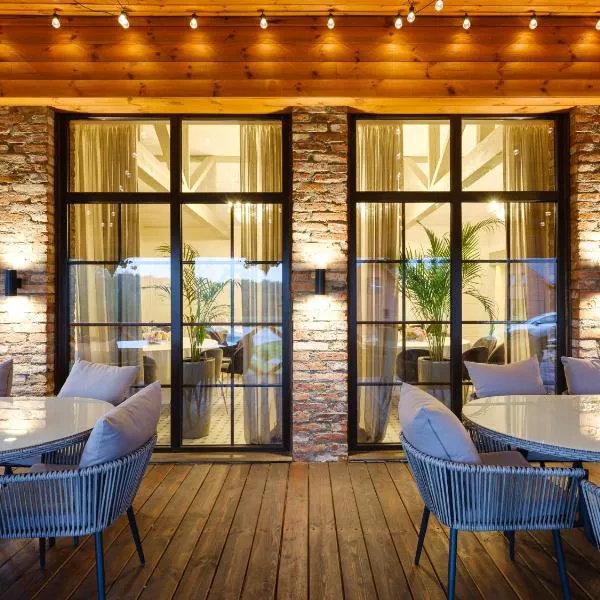 5 stories, hotel v destinaci Inkartai