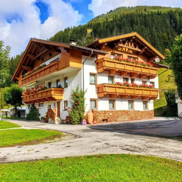 Alpen Appartements Lärchenhof, готель у місті Лермос