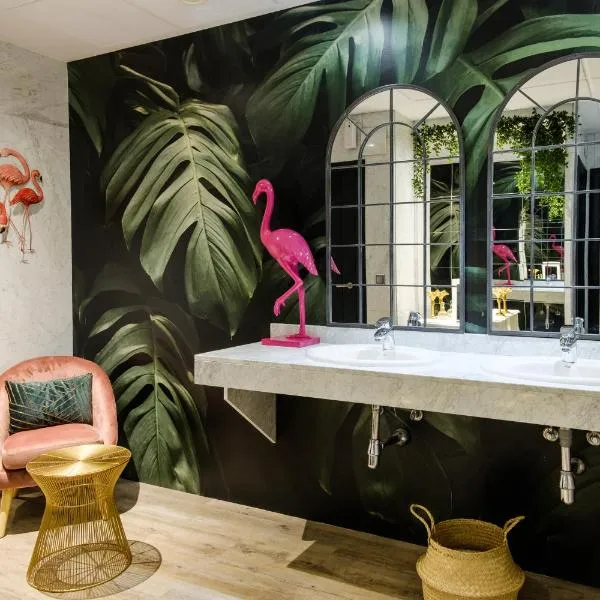 Hotel Clement Barajas - photo 3