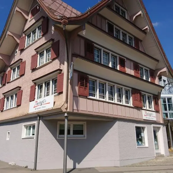 Zwinglis Ferienwohnung Klärli, hotel em Nesslau