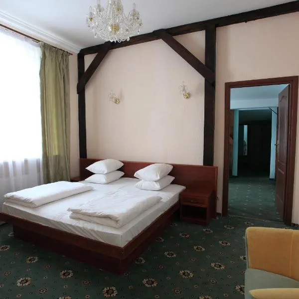 Hotel Mars, hotel di Doroshuv Velikiy