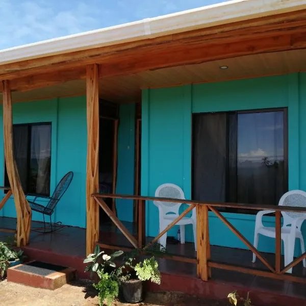 Drake Bay Casita Sun SHINE، فندق في Rancho Quemado