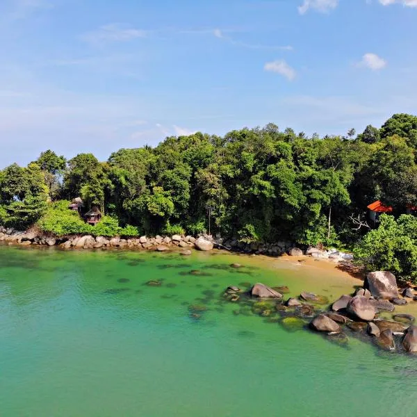 Poseidon Bungalows โรงแรมในเขาหลัก