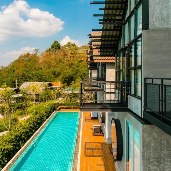 Vino Neste Private Pool Villas, hotel in Ban Khanong Phra Tai