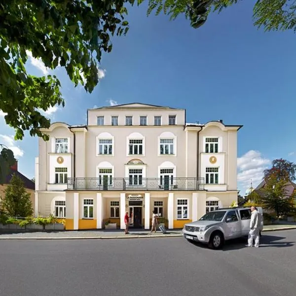 Wellness Hotel La Passionaria, hotel din Kokašice