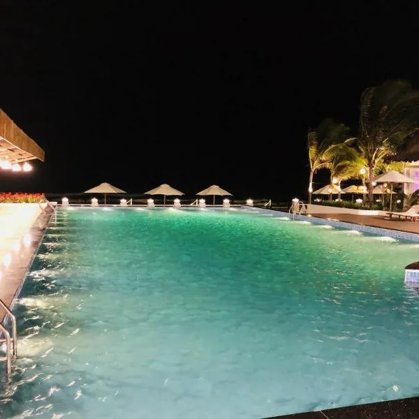 ARIA RESORT-FREE SWIMMING POOL, Relax by sea Hồ bơi miên phí và bãi tắm riêng, 40m ra biển, hôtel à Ấp Phước Tĩnh