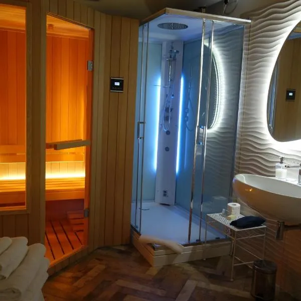 네미에 위치한 호텔 Holiday Homes - mini spa - Nemi (Roma)