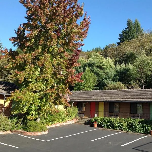 Humboldt Redwoods Inn, hotel in Redway