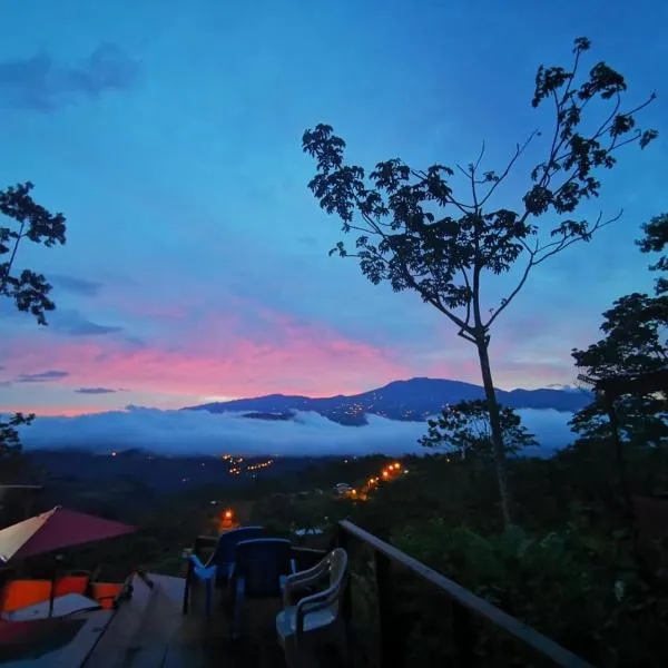 Bella Vista Ranch Ecolodge, hotell i Turrialba