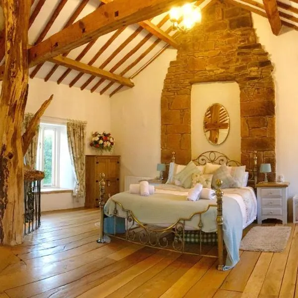 Romantic Quirky Cottage with private garden and parking, hotel u gradu Beckermet