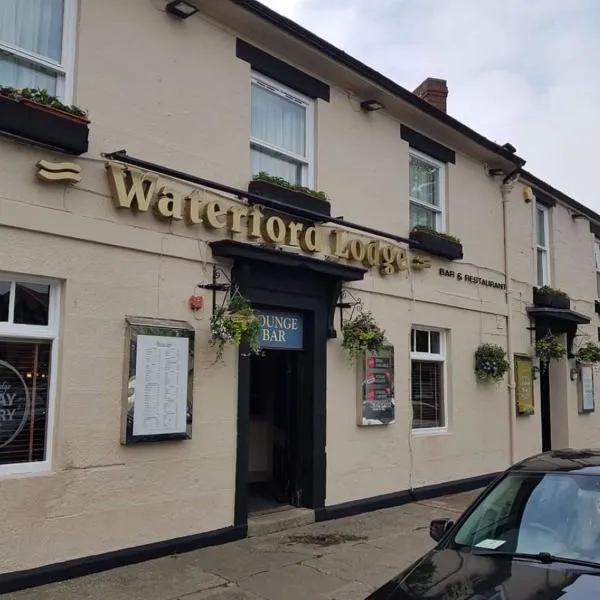 Waterford Lodge Hotel、モーペスのホテル