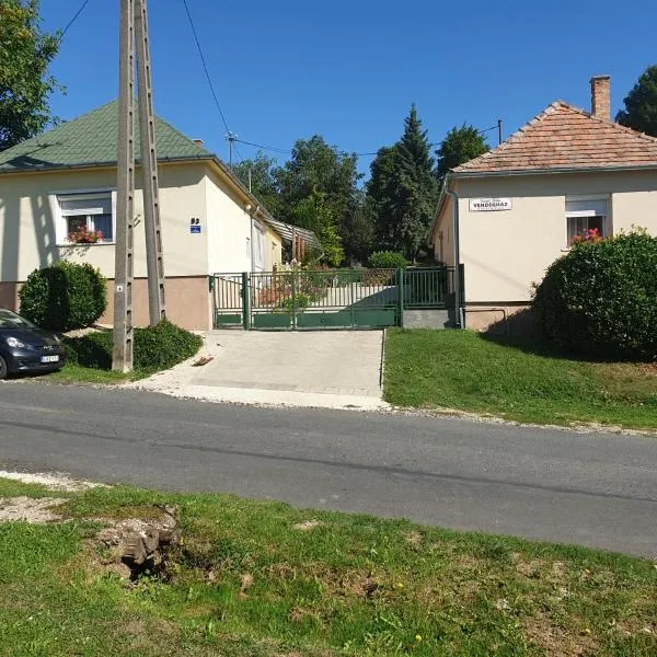 St. Rita Guesthouse, hotel en Pénzesgyőr