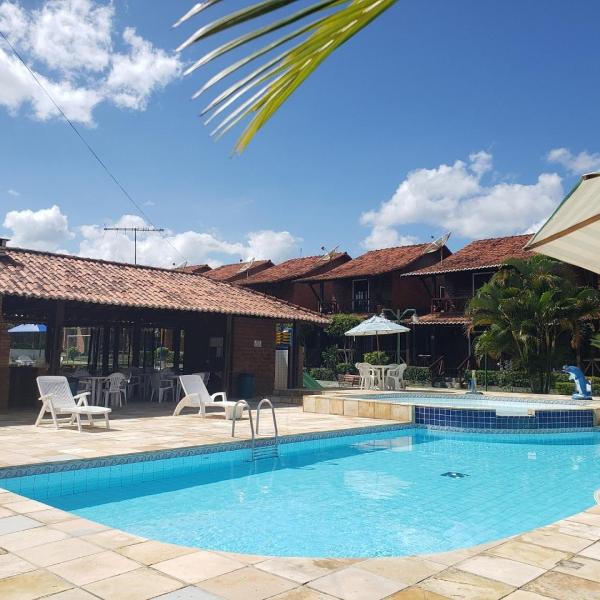 Casa Chalé com 3 quartos pra dez pessoas com piscina aquecida nos feriados