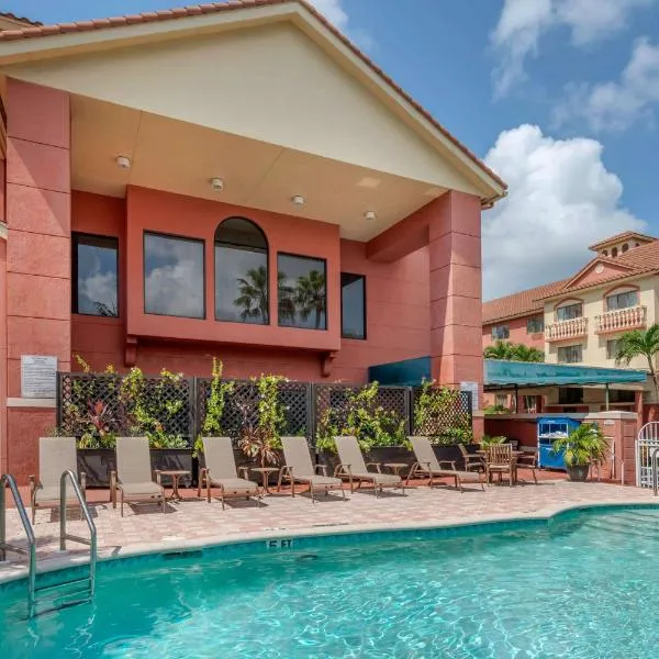 Best Western Plus Palm Beach Gardens Hotel & Suites and Conference Ct, viešbutis mieste Palm Bič Gardensas