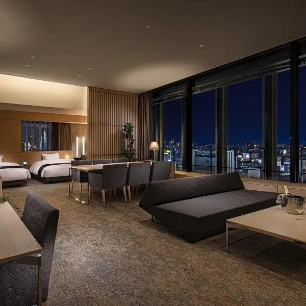 Hotel Royal Classic Osaka، فندق في Shichidō-nishichō