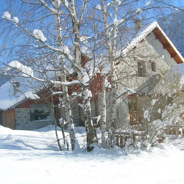 シャンブル ドット ラボンダンス（Chambres d'hôtes l'Abondance）、Forest des Baniolsのホテル