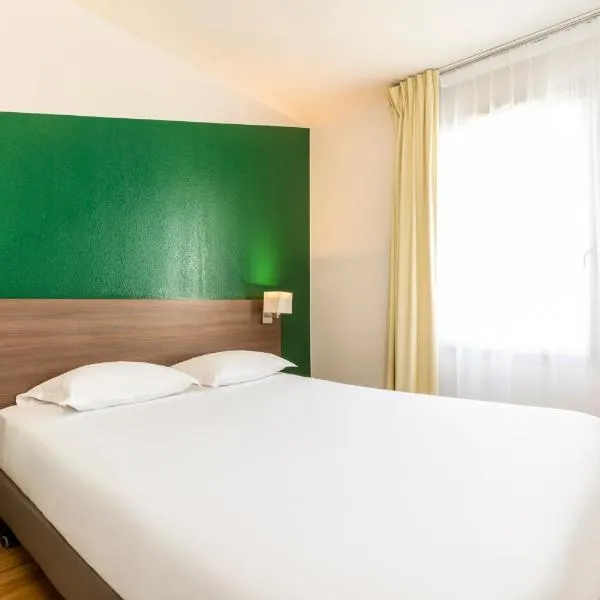 Aparthotel Adagio Access Carrières Sous Poissy – hotel w mieście Carrières-sous-Poissy