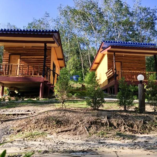 Baan Panseng Bungalow, hotel in Ko Kood