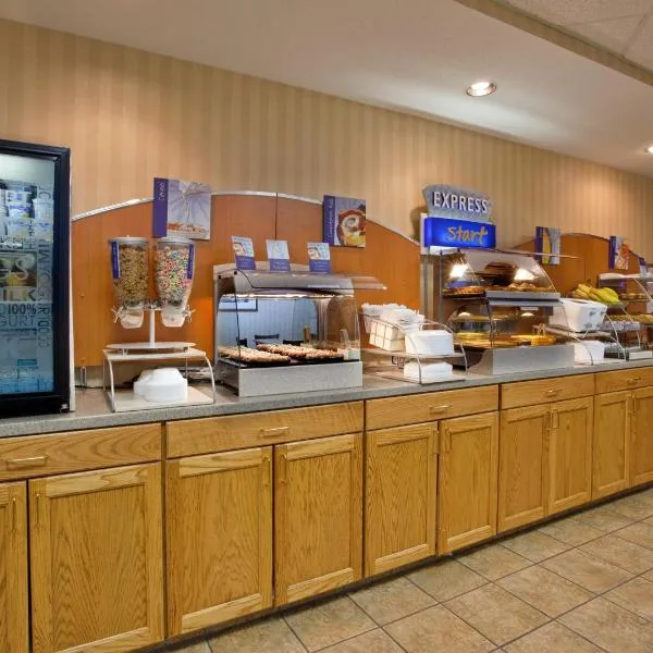 Holiday Inn Express Mount Pleasant- Scottdale by IHG: Mount Pleasant şehrinde bir otel