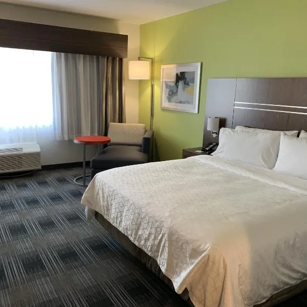 Holiday Inn Express & Suites Dallas NW - Farmers Branch by IHG, hótel í Farmers Branch